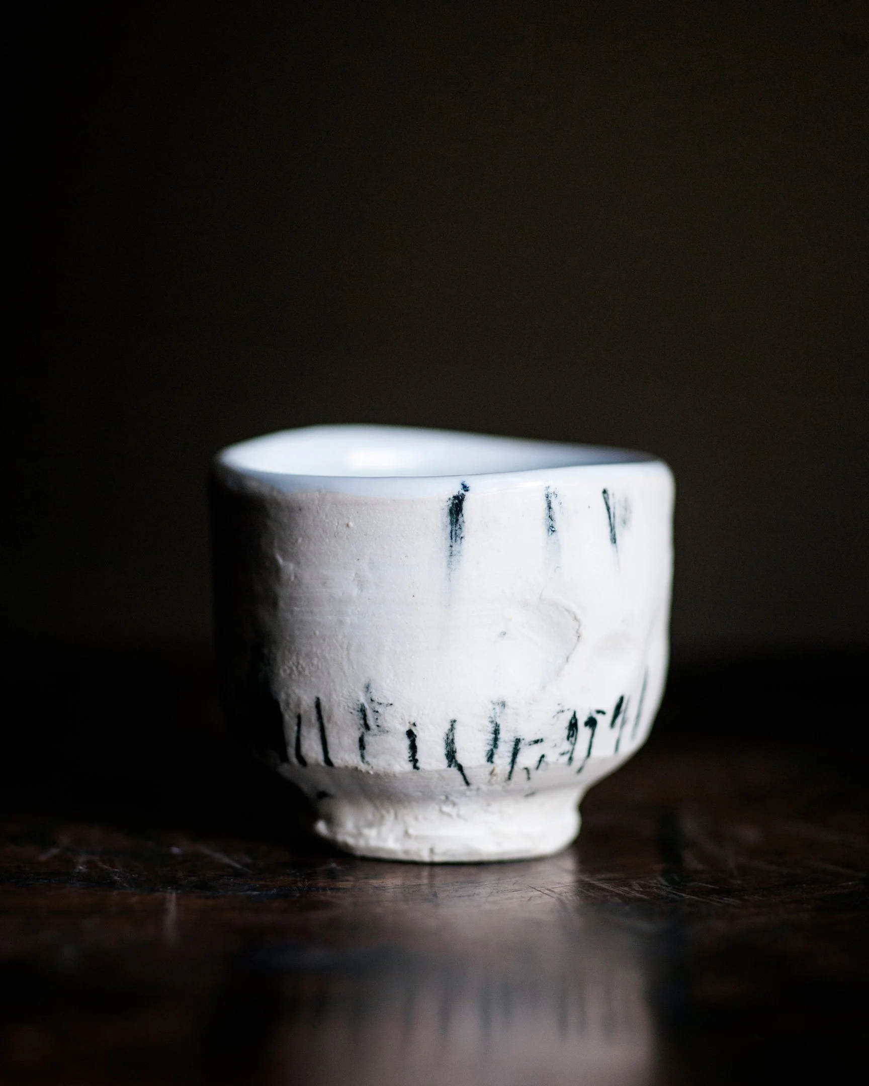 Lucky Keisuke Hatanaka Grass Sake Cups Organic Japan Japanese Papadakis StefaniaPapadakis White Glaze Contemporary