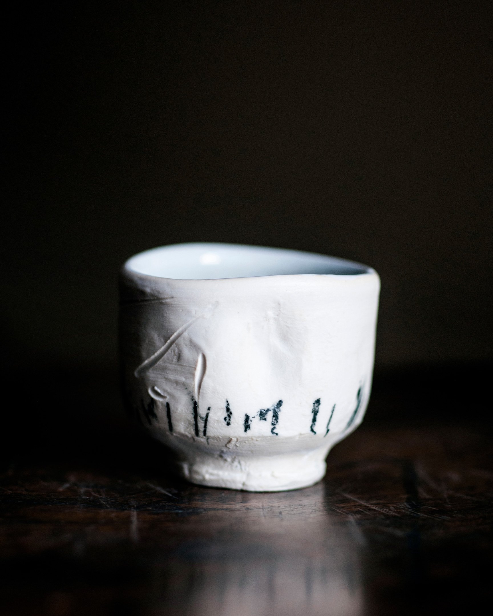 Lucky Keisuke Hatanaka Grass Sake Cups Organic Japan Japanese Papadakis StefaniaPapadakis White Glaze Contemporary