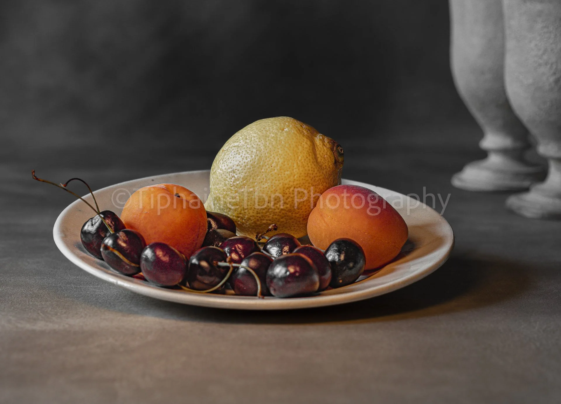 Fruits Plate - Cherishing the Earth Series - ©TiphaineBeausseron