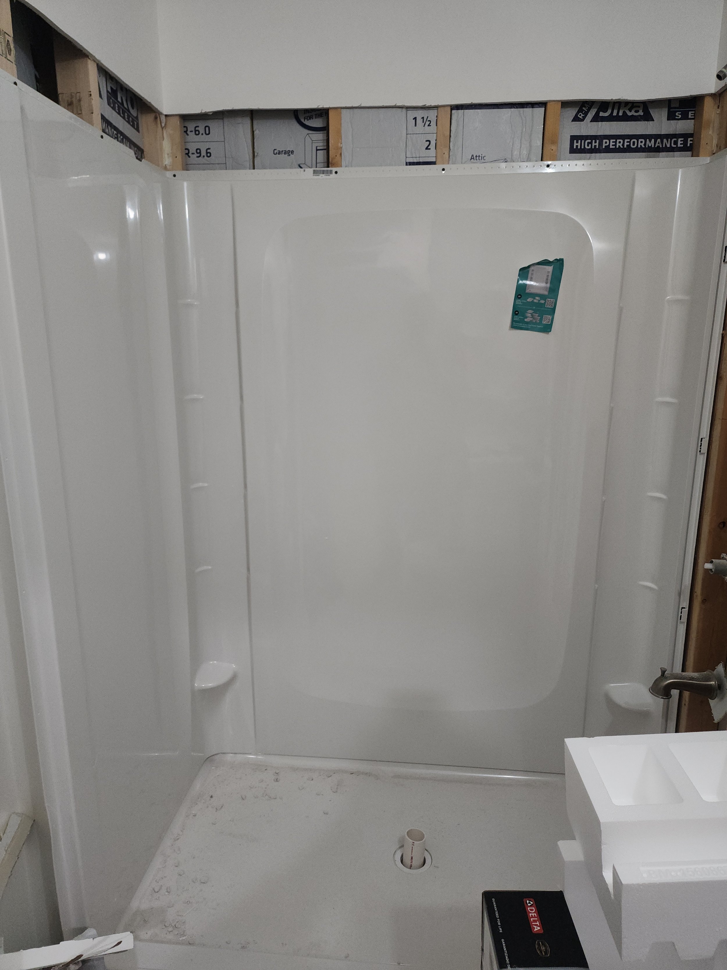 Divakar Urbana Basement Shower