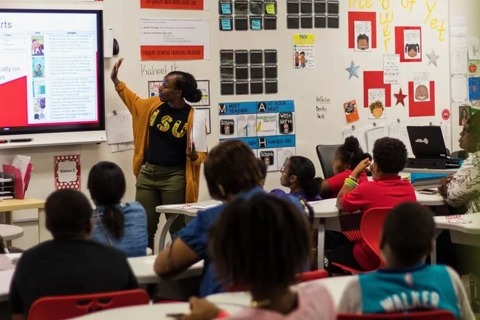 #60 - The Benefits of Family Empowerment Nights + District/Charter Collaboration