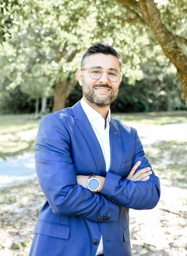 Square Pizza Podcast #71 - Dr. Daniel Velasco, Chief Operating Officer, Latinos for Education