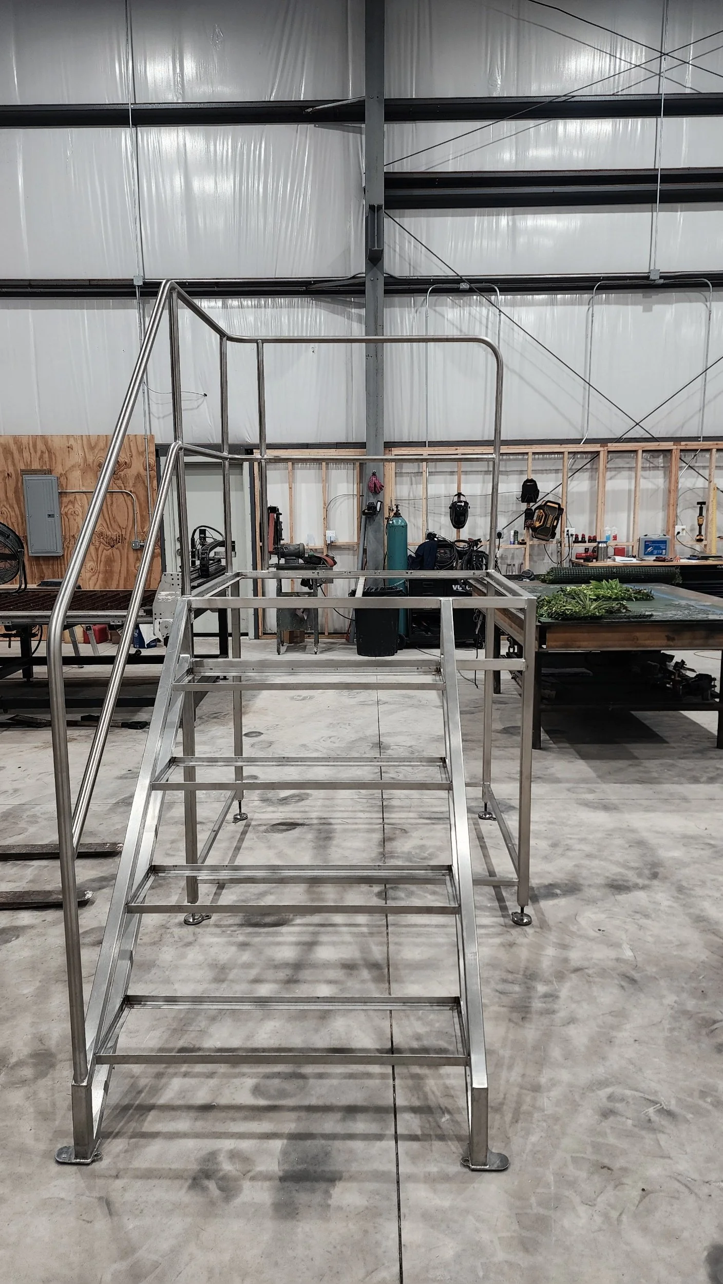 Stair Frame Modification (shortened platform width to better fit the environment)