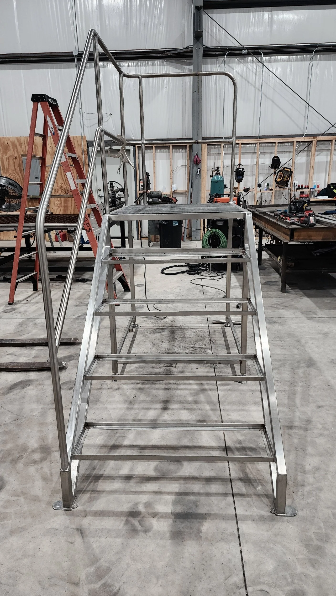 Stair Frame Modification (shortened platform width to better fit the environment)