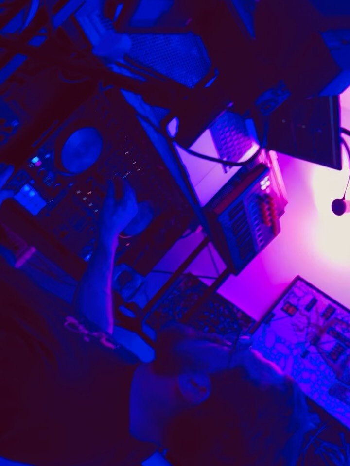 Prepping for show tomorrow @hvvy_mttl @ikonerline #hvvymttl #ikonerline #live techno