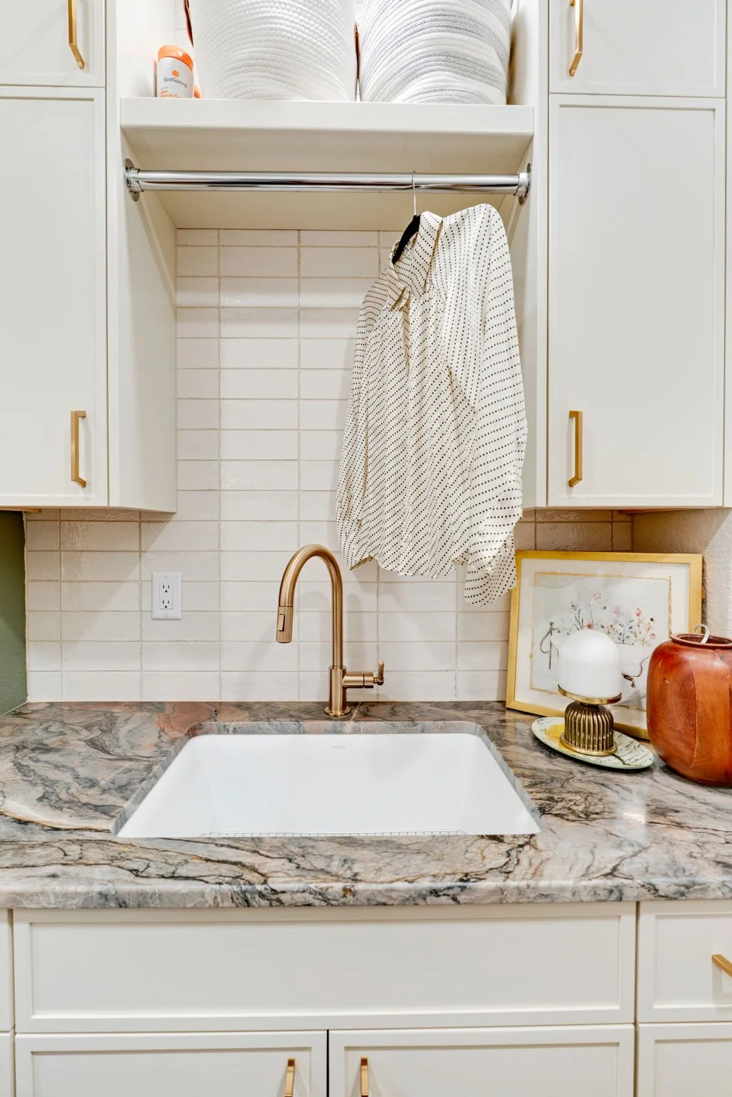 LAUNDRY ROOM FAUCET