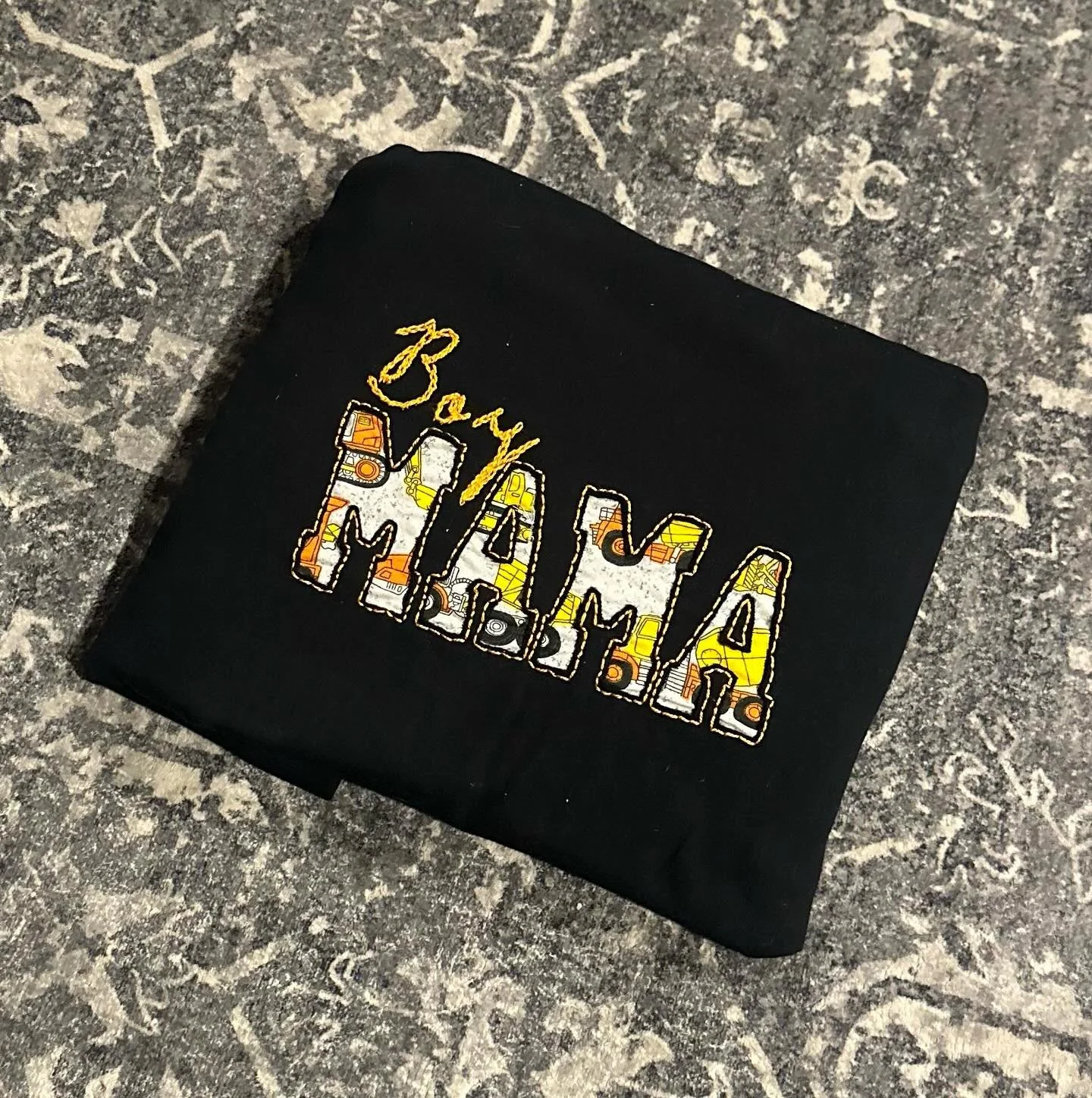 Hand embroidered crewnecks with your choice of fabric!! 
(More fabric choices to come) 
Message me for details!!!