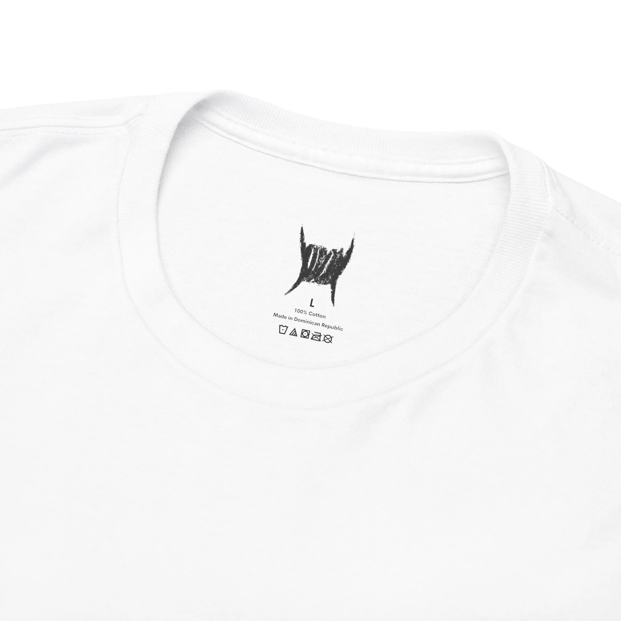Front Collar Closeup-2.png