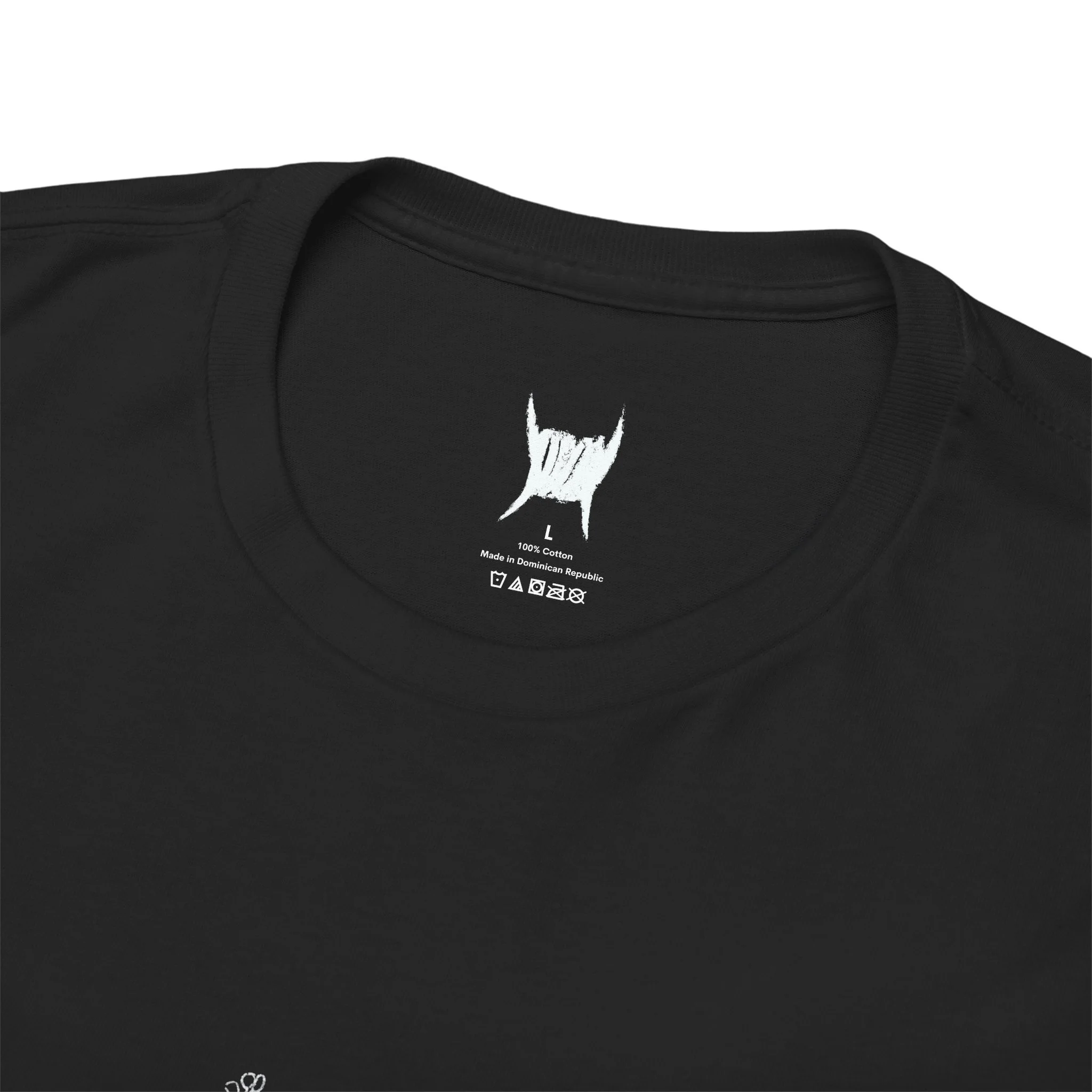 Front Collar Closeup.png