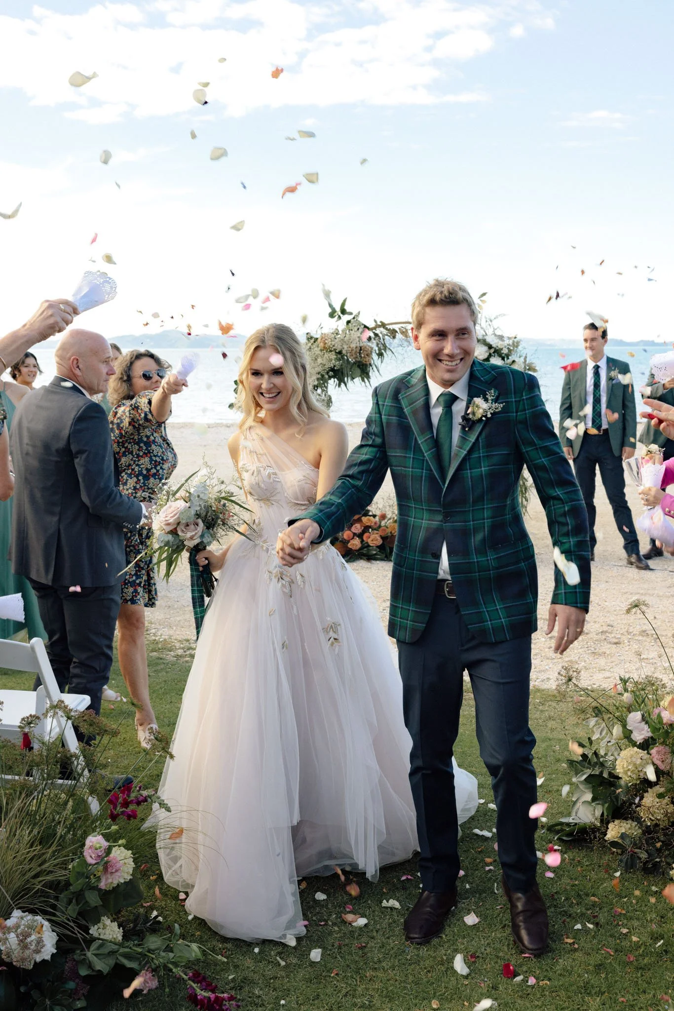 branch-bloom-florist-alex-fraser-wedding-26.jpg