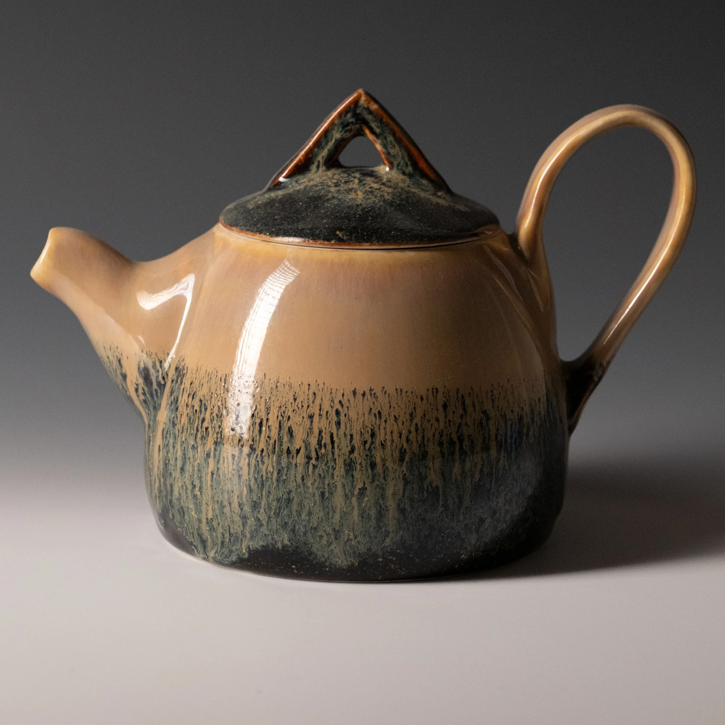 Horizon Teapot