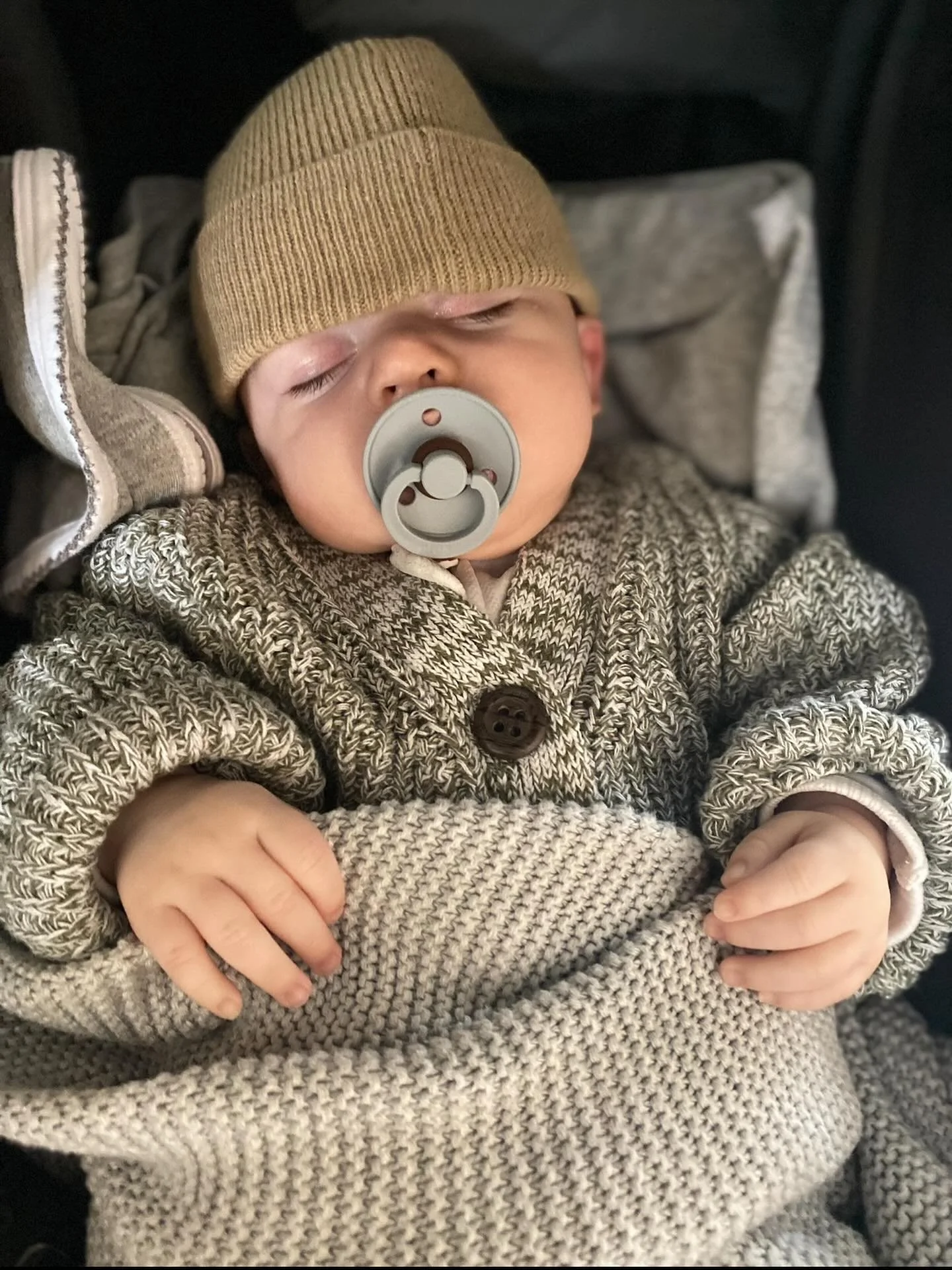 Will introducing a dummy ruin my breastfeeding?
No! Dummies can actually be an amazing tool to support you in settling your baby &mdash; when used thoughtfully.

Here are a few tips to keep in mind before introducing a dummy:

- Wait until breastfeed