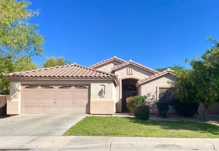 PENDING - 374 W Oriole Way, Chandler 