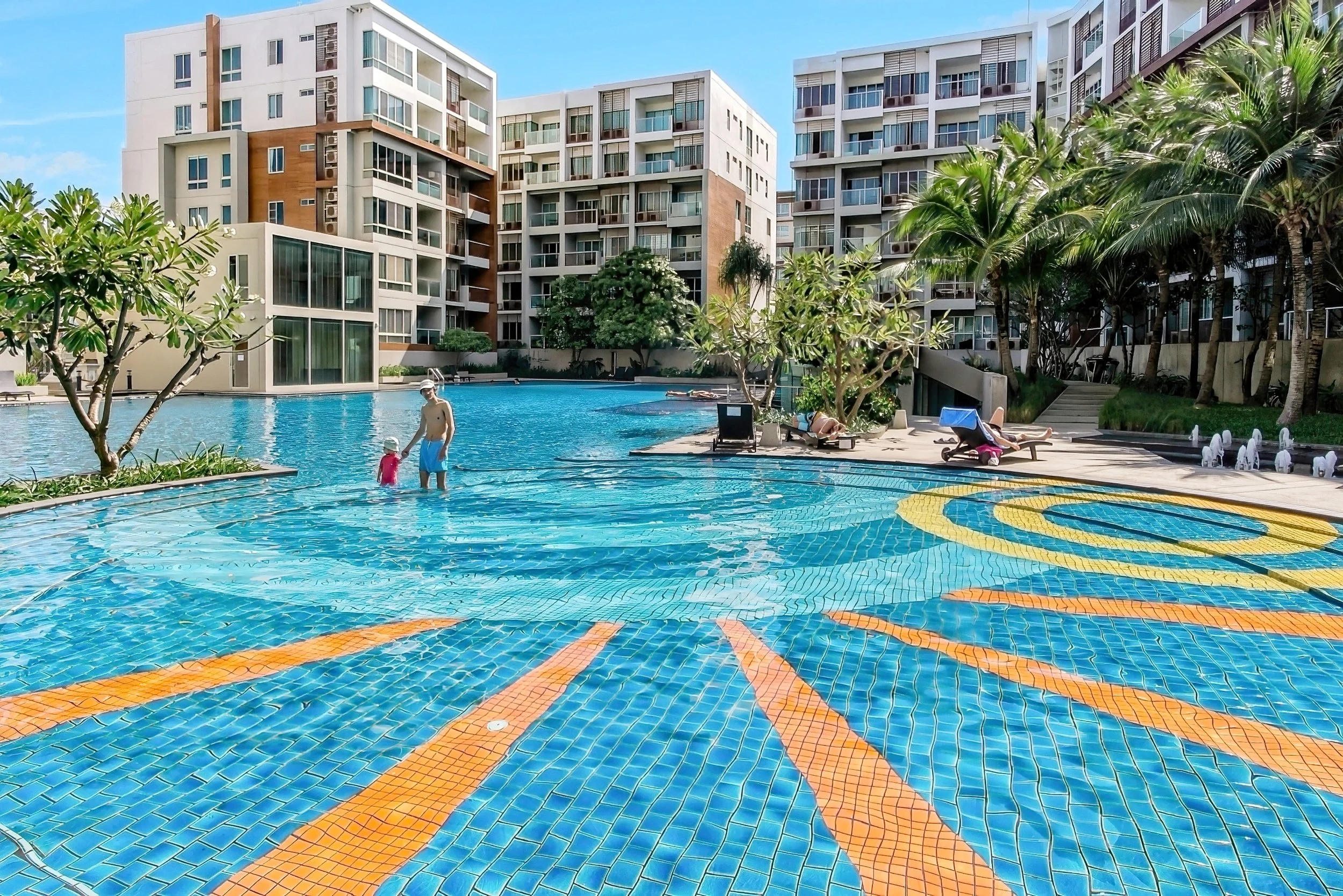 Pool-04 1.jpg