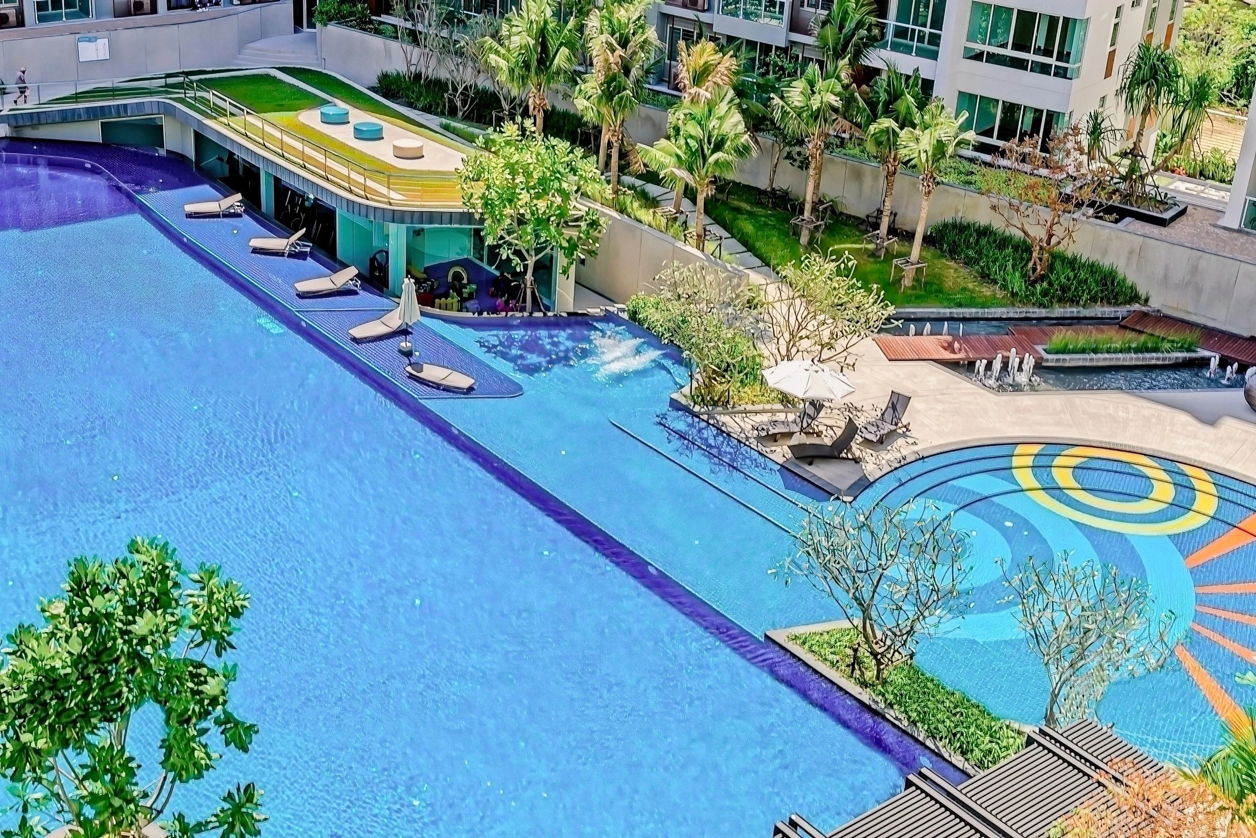 Pool-01 1.jpg