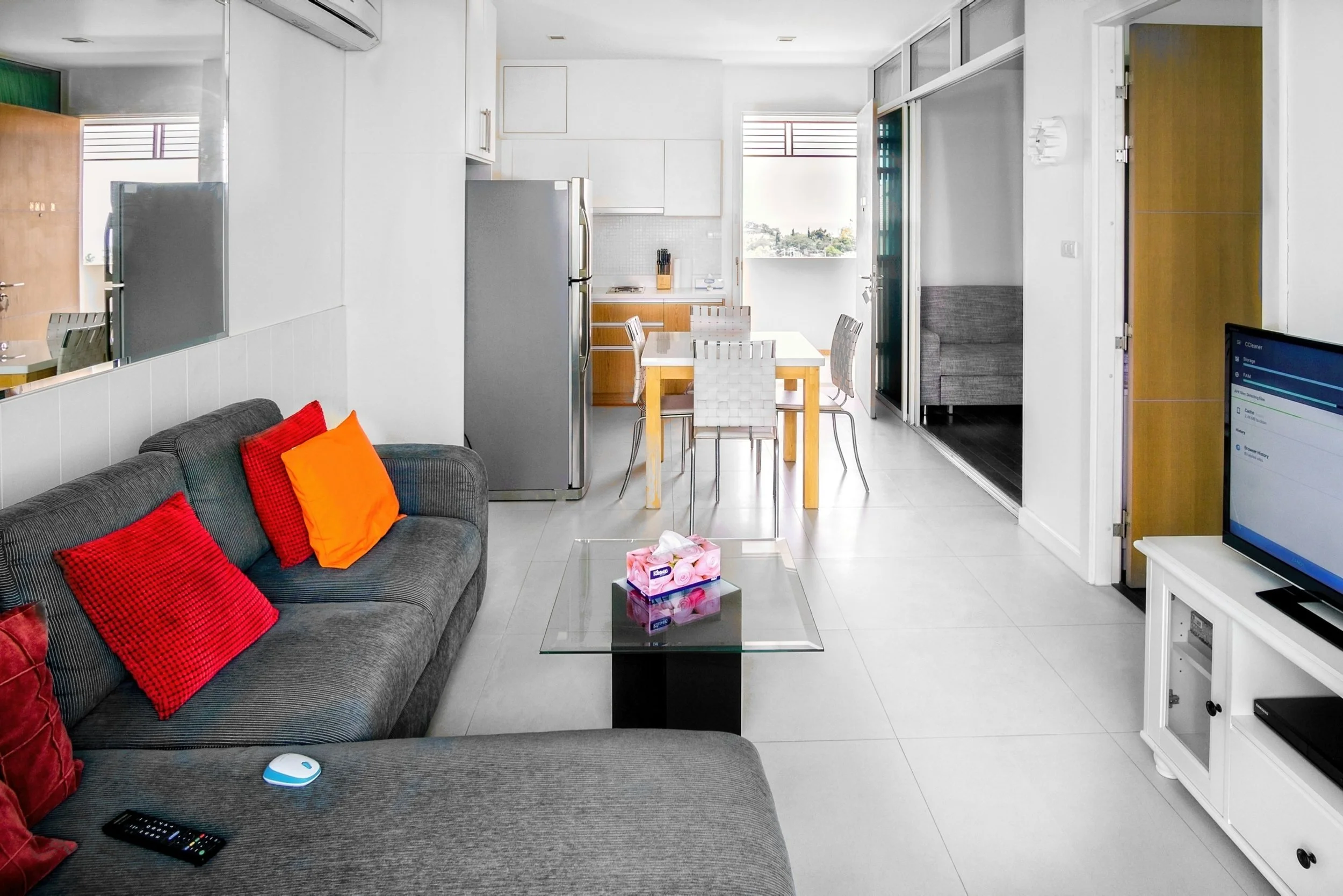 D702 Living-05.JPG