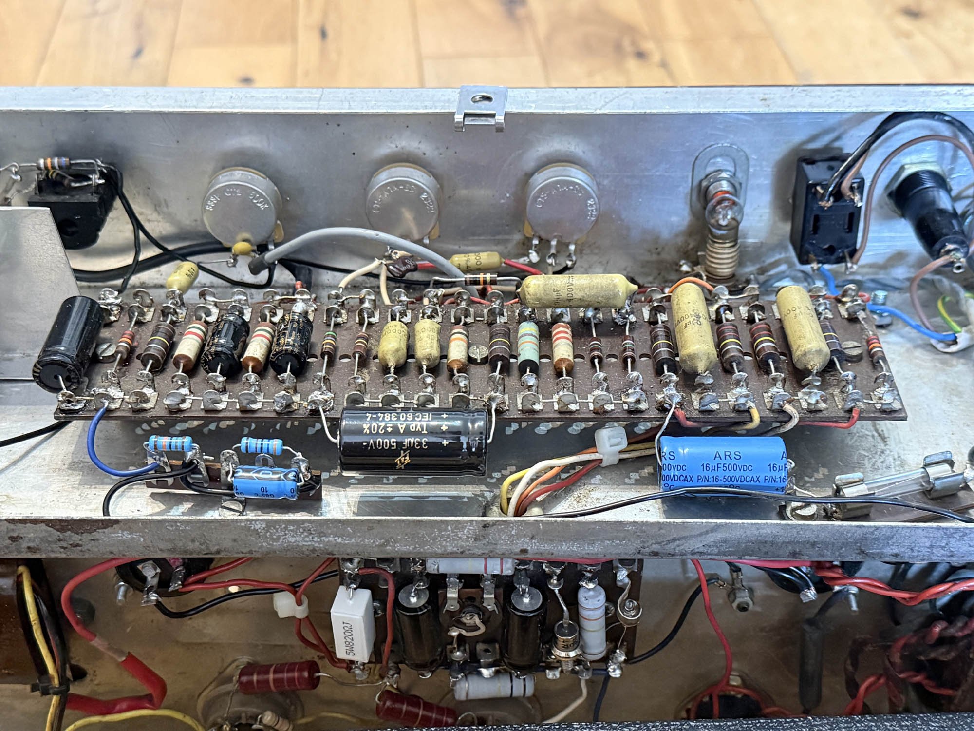 Preamp pots.jpg