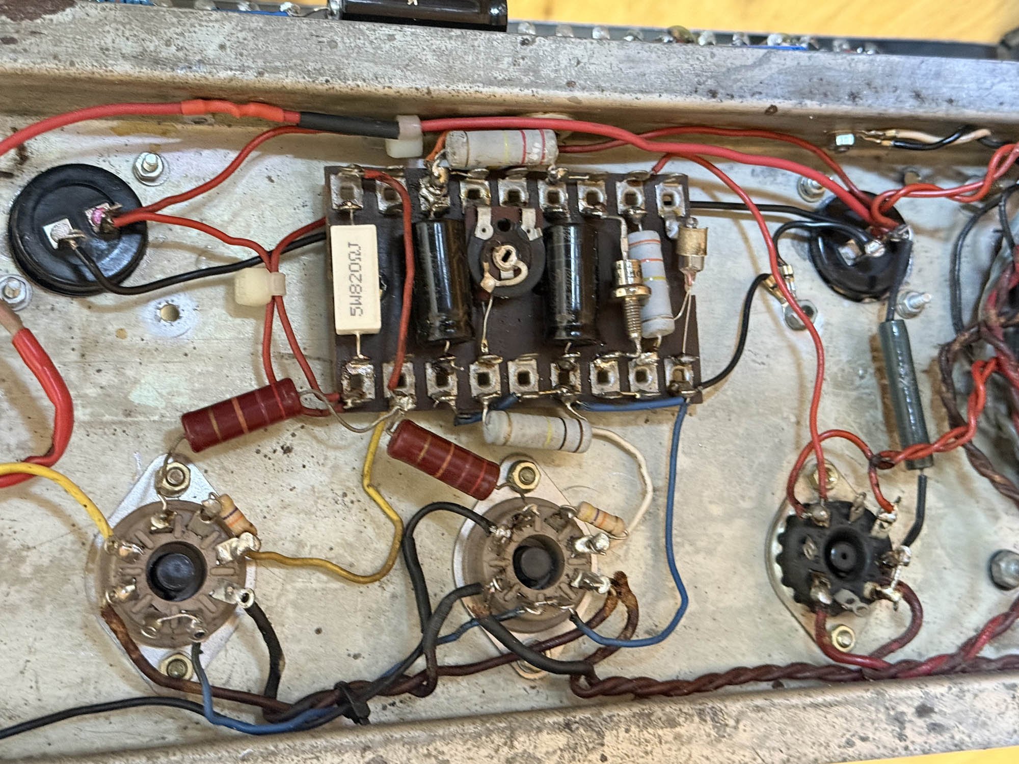 Poweramp Centre.jpg