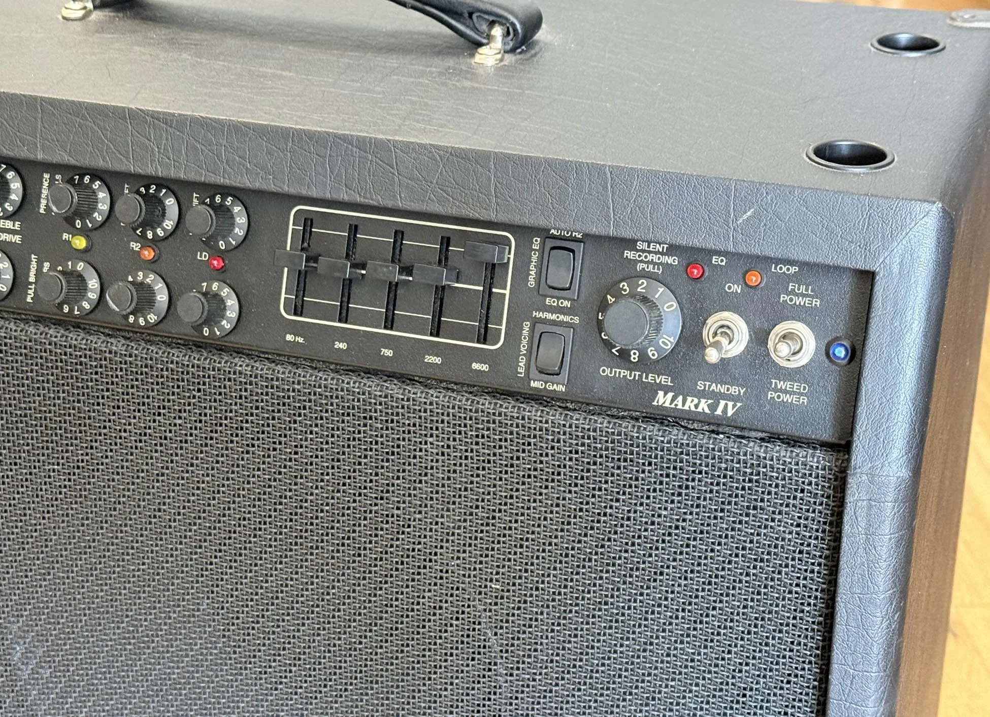 Frontpanel 2.jpg