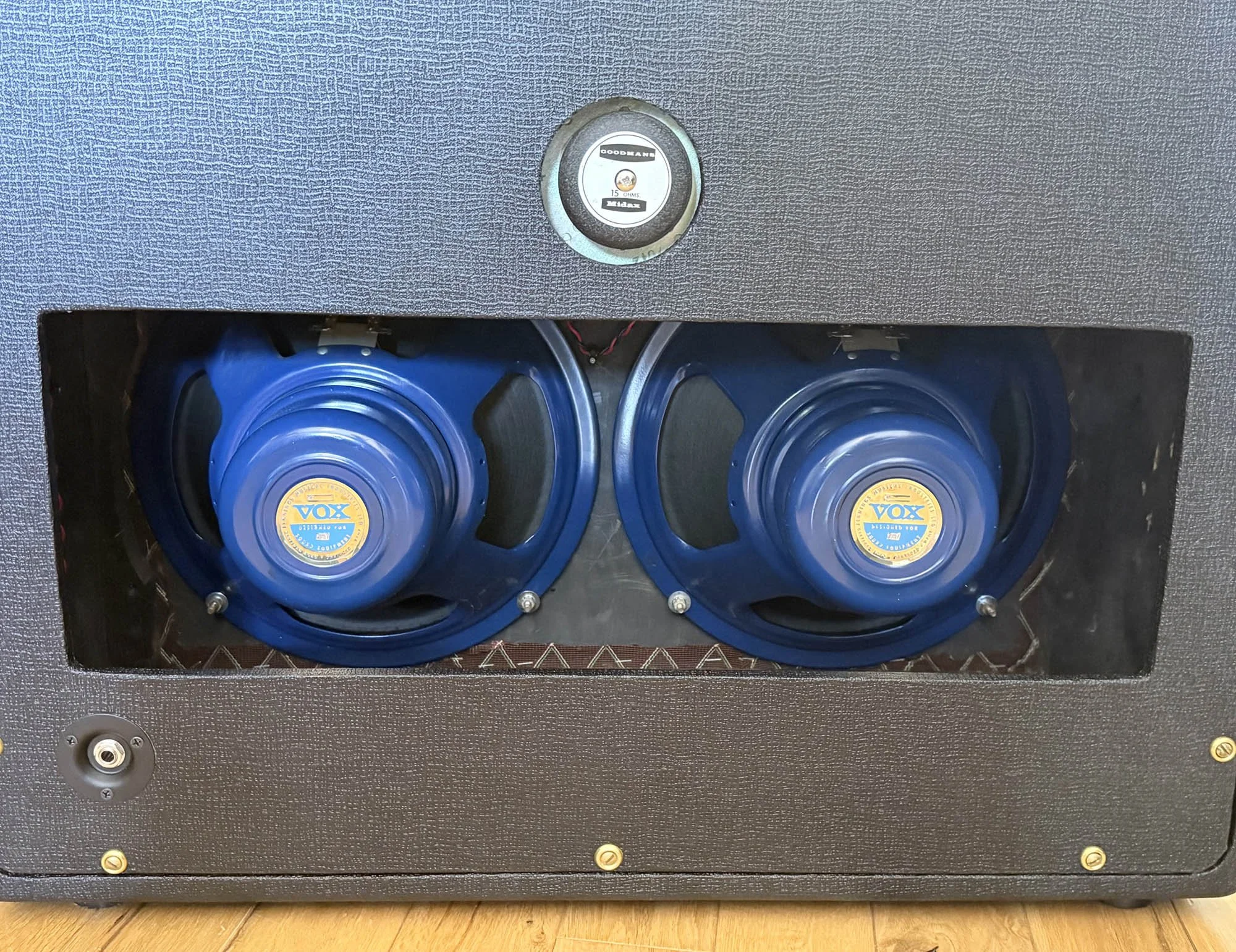 Speakers Horn.jpg