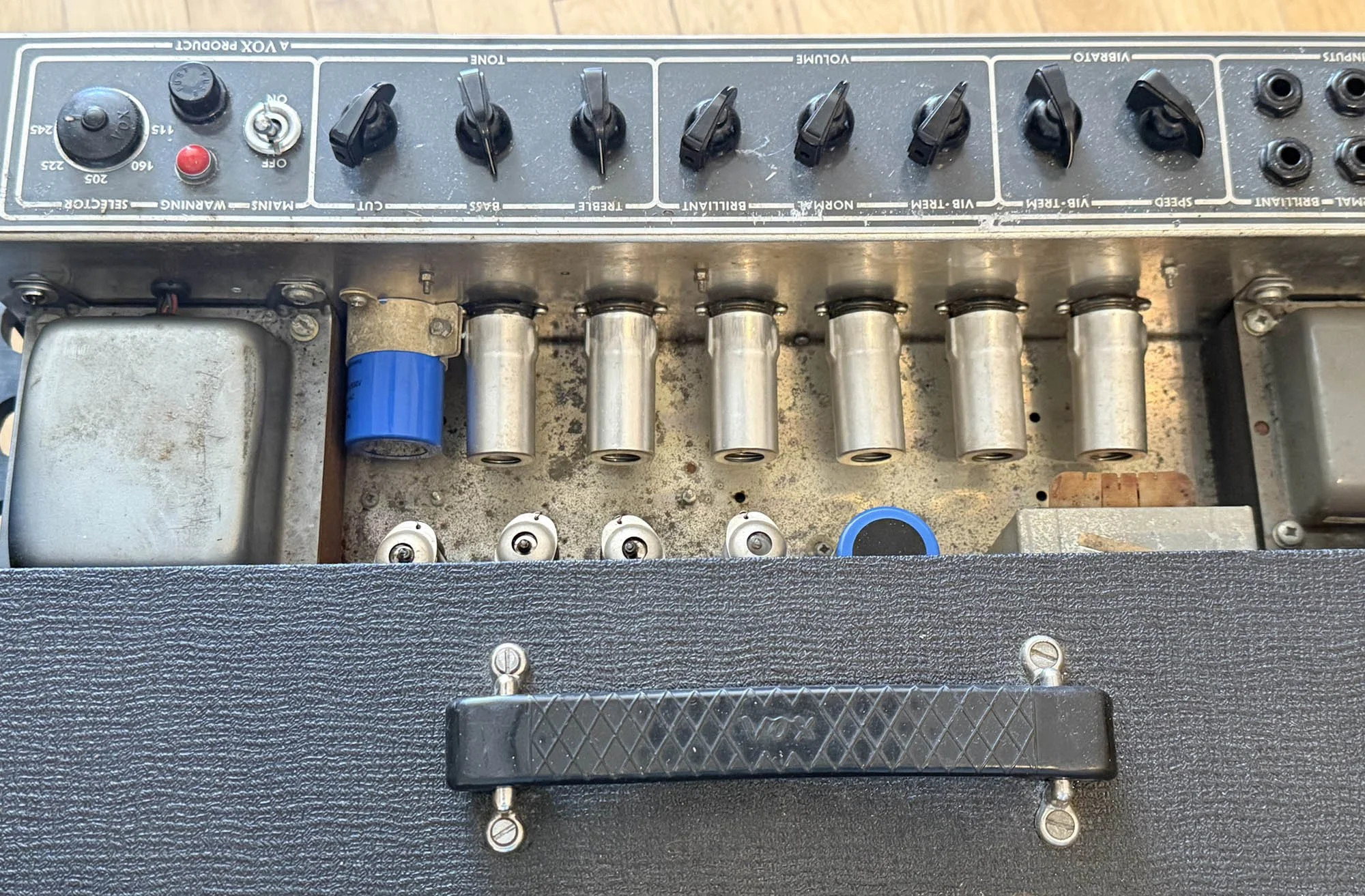 Preamp top.jpg