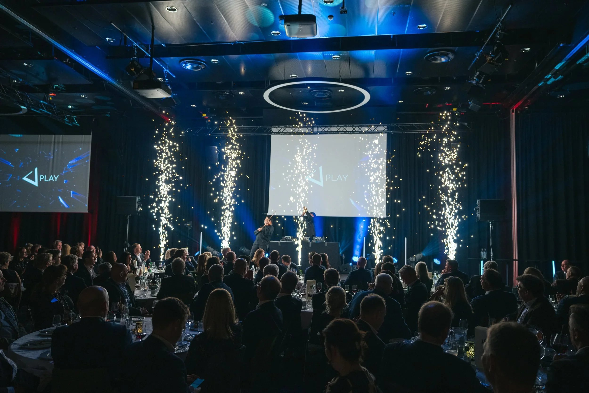 Tenna Event 4.jpg.webp