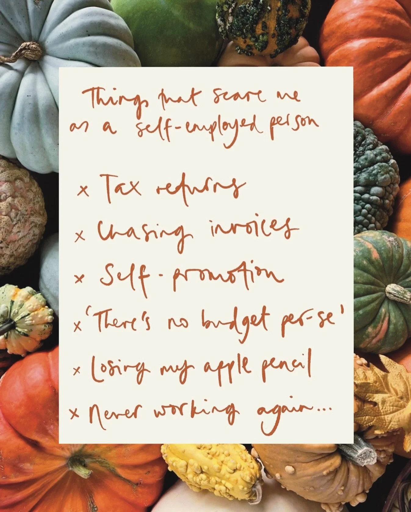 Happy hallooweeeeeen 👻 
.
.
.
.
.
#halloween #smallbusiness #spooky #scary #freelance #freelancelife