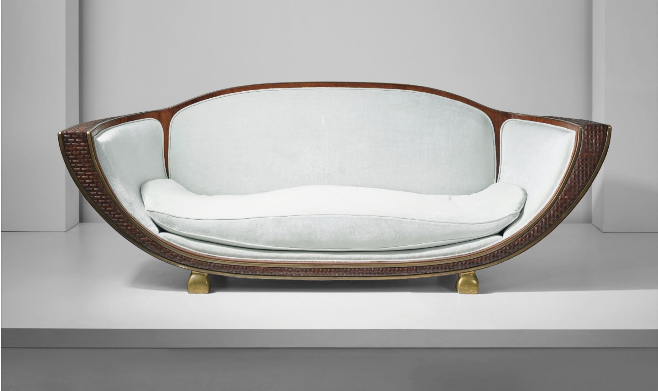 Marcel Coard: Important Canapé Gondole, c.1925 Image © Byron Slater and Phillips