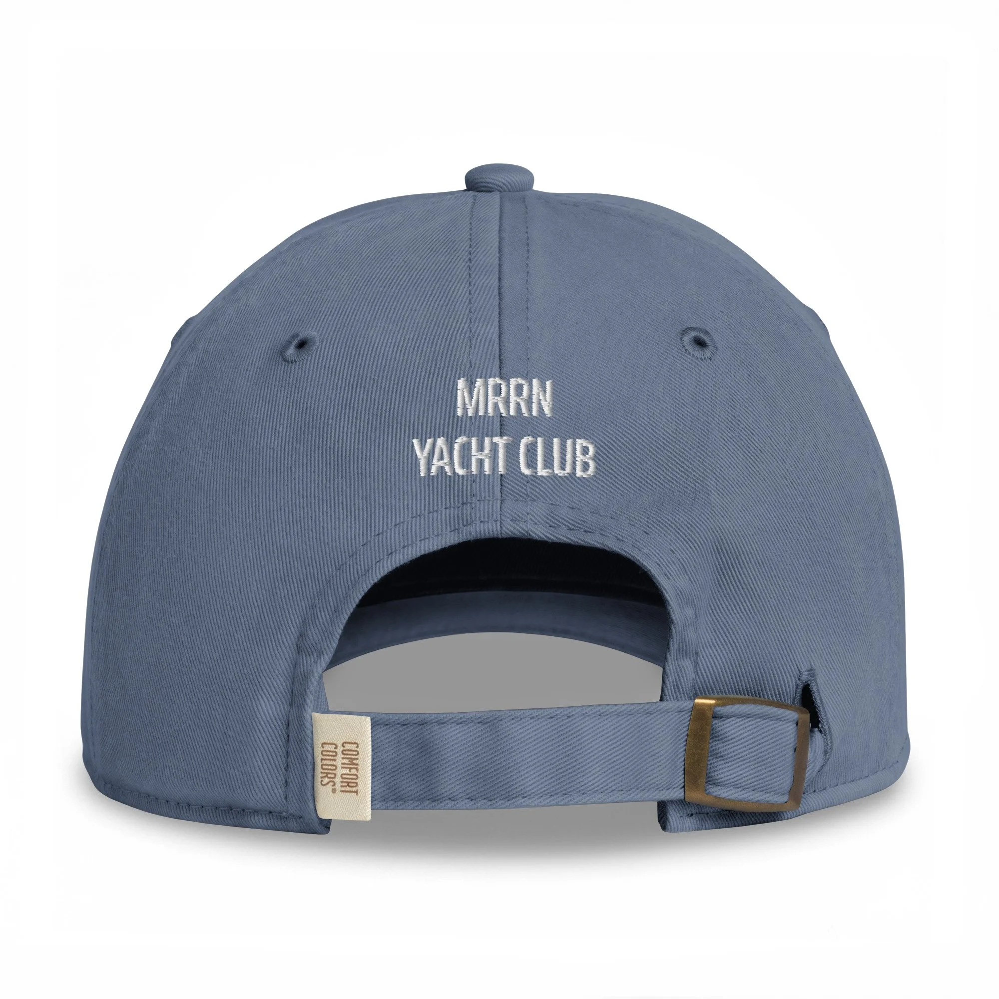 Y CAP des Mürren Yacht Club in Blue Jean, Rückansicht mit weisser zweizeiliger Stickerei MRRN / YACHT CLUB.