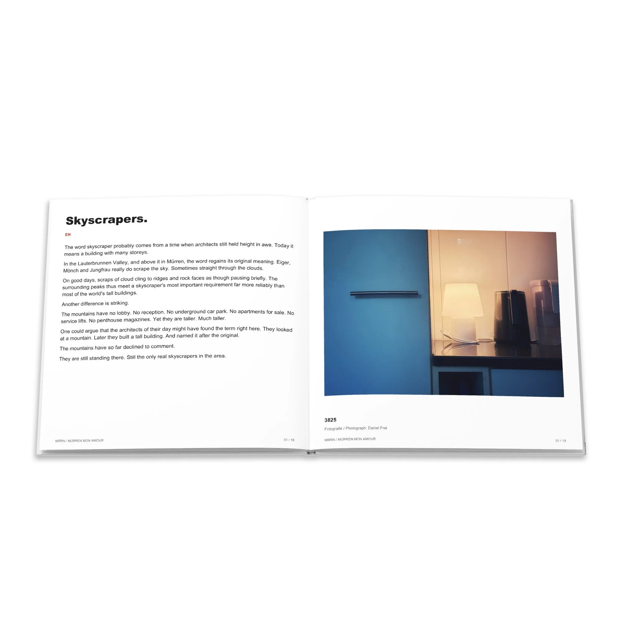 Englischer Text «Skyscrapers.» und Fotografie eines Innenraums zum Beitrag «3825».