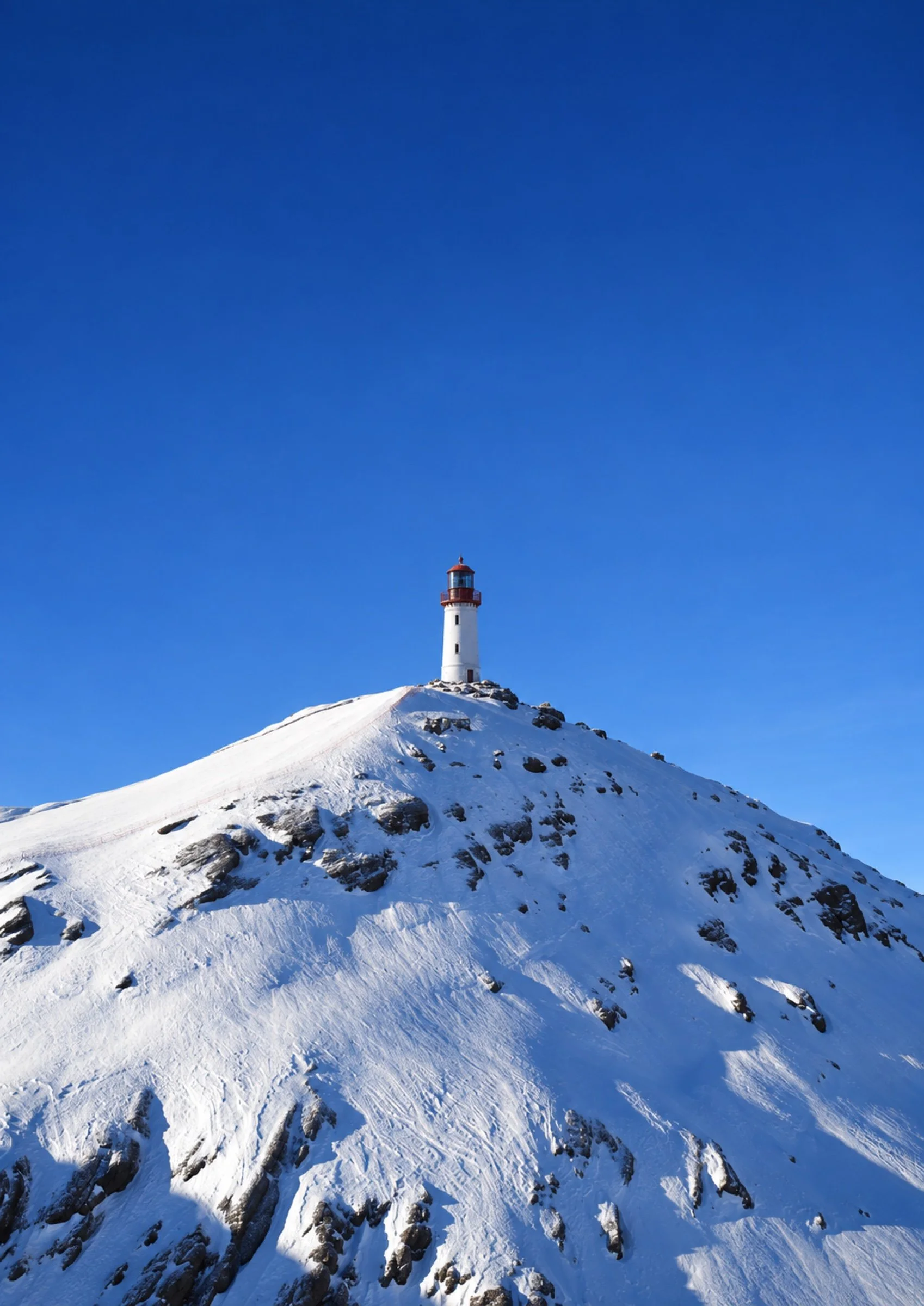 Der Turm steht. Eine Ansicht aus dem imaginären SCHLTHRN-Archiv von MRRN.