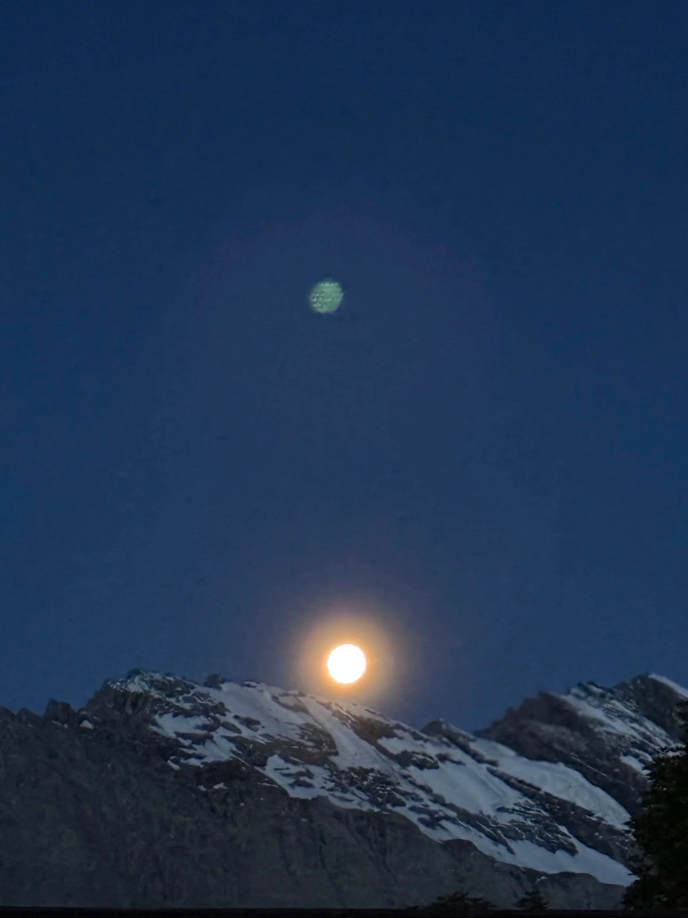 MRRN "Nachts sehe ich nur Stille in Mürren." Fotografie: Daniel Frei