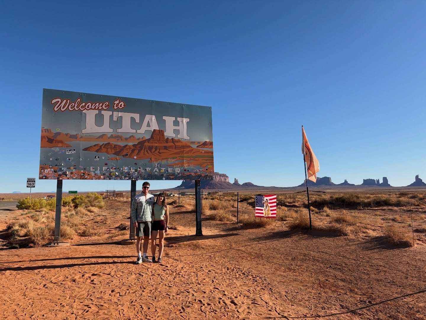 The first day in Utah 🇺🇸
(Let&rsquo;s ignore the fact I&rsquo;m posting these 3 months later)

1. The state of the Mighty 5
2&amp;3. Monument valley - the scenic loop road to John Ford Point is possible in a RAV4 but takes way longer than you&rsquo