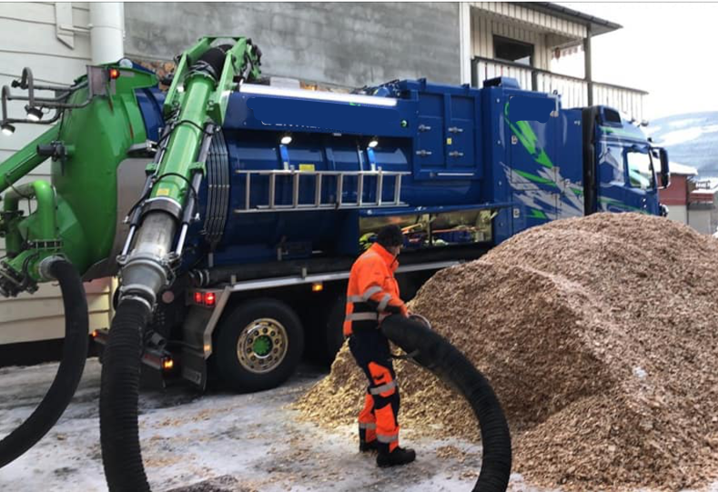 Megins hyr ut äldre begagnade vakuumlastare till sina kunder. Här är exempel på en gammal DISAB P20.