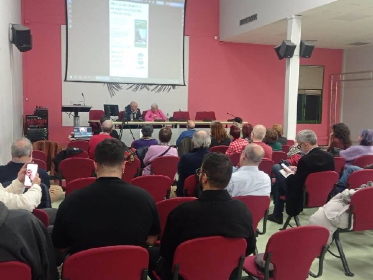 Siria, un año después, y su impacto en Palestina y oriente medio