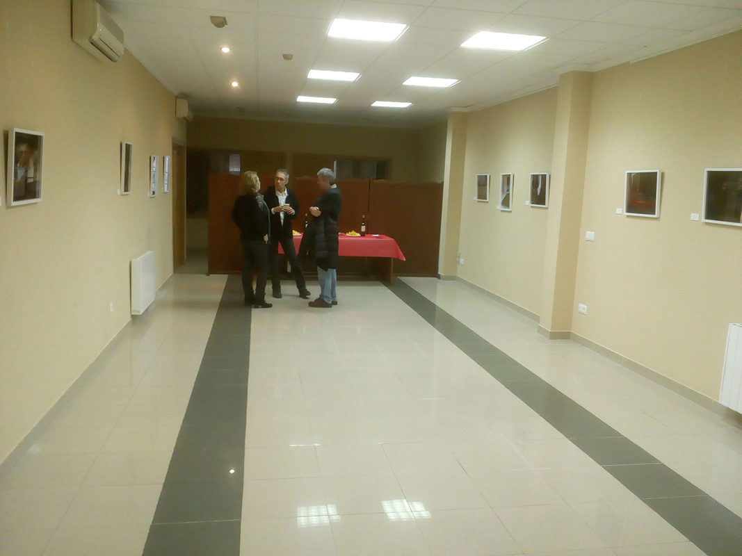 Galería fotográfica Hogar exilio 02.png