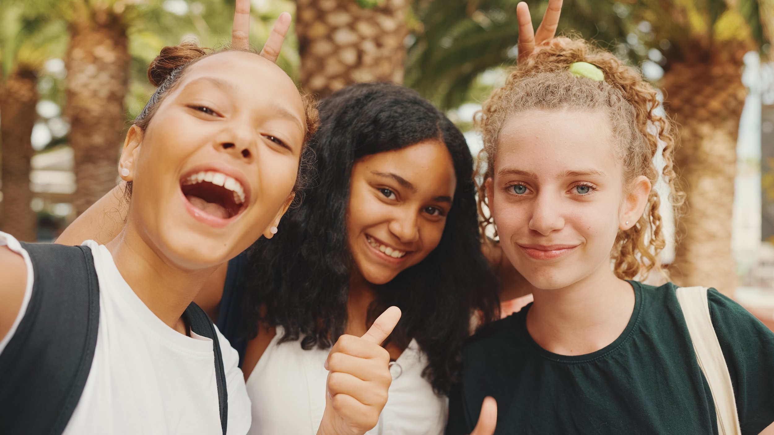 pic of 3 girls.jpeg