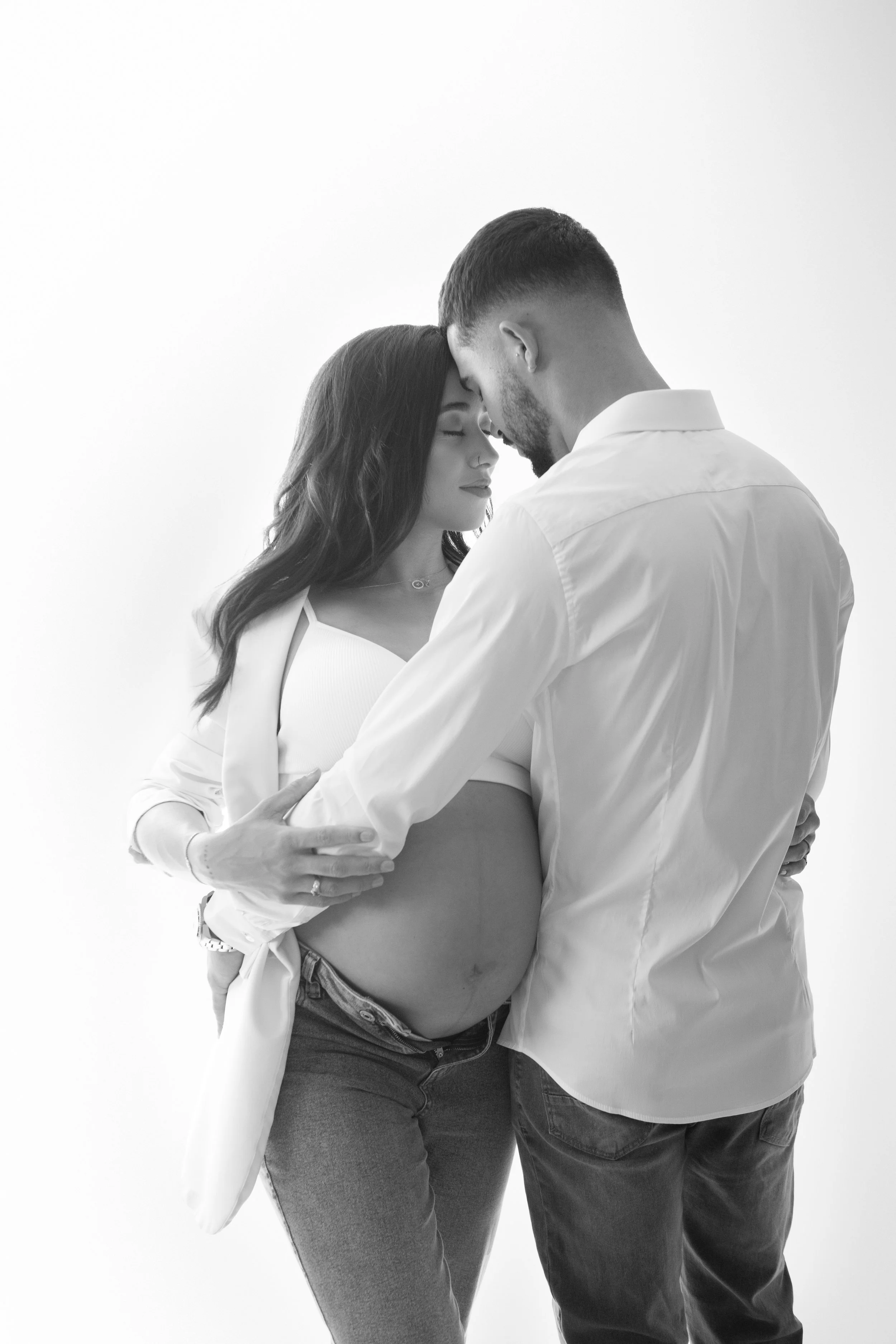 Maternity photographer Brisbane7.jpg