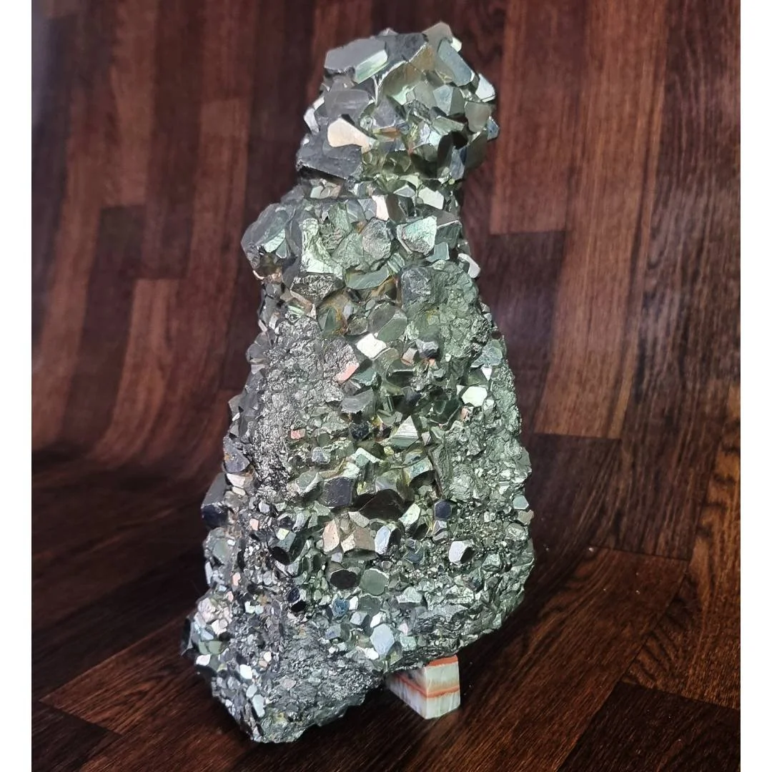 005csq pyrite crystal tower 10.5 kg.jpg