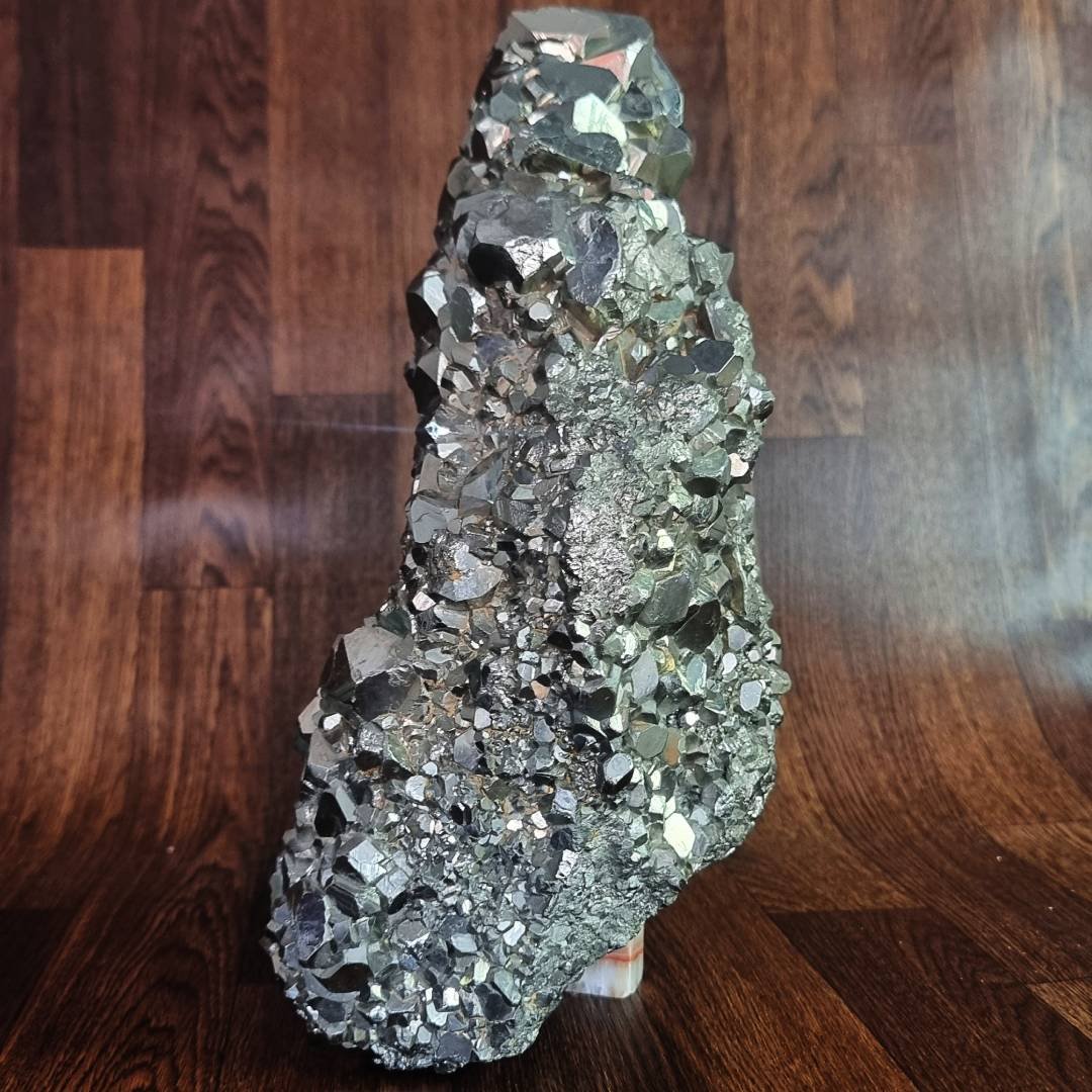 005sq pyrite crystal tower 10.5 kg.jpg