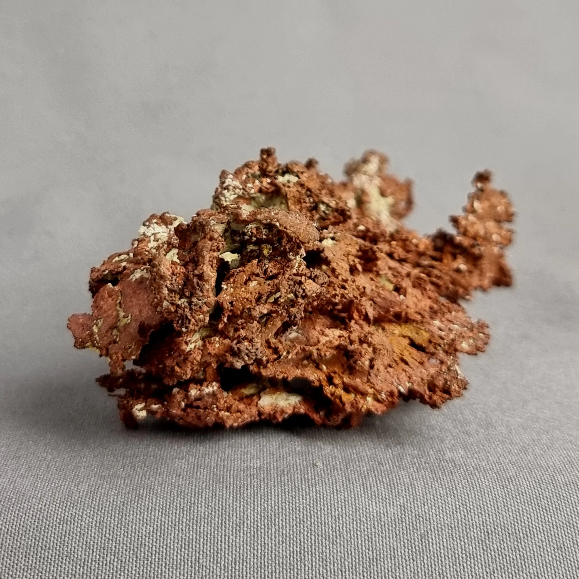 LGC-ESP048 native copper, huancavelica region  B4 EN.jpg