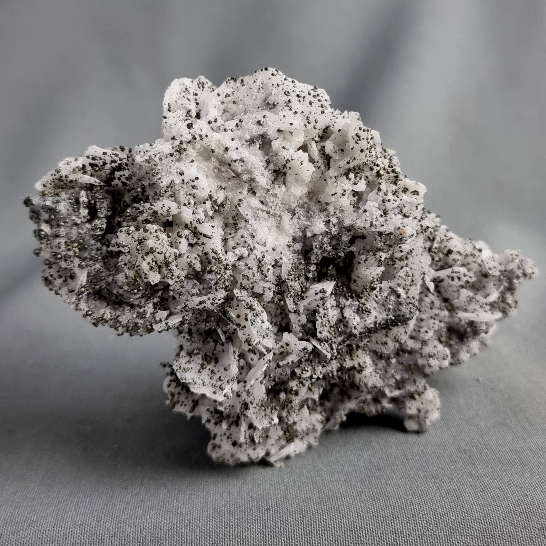 “Stellar Dust” — Barite with Globular Tetrahedrite-(Zn)