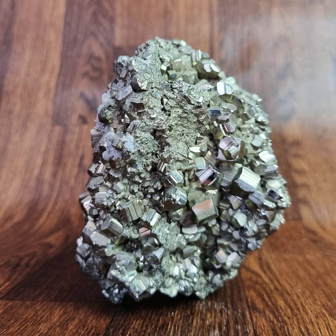 039csq pyrite crystals and quartz 2 kg.jpg