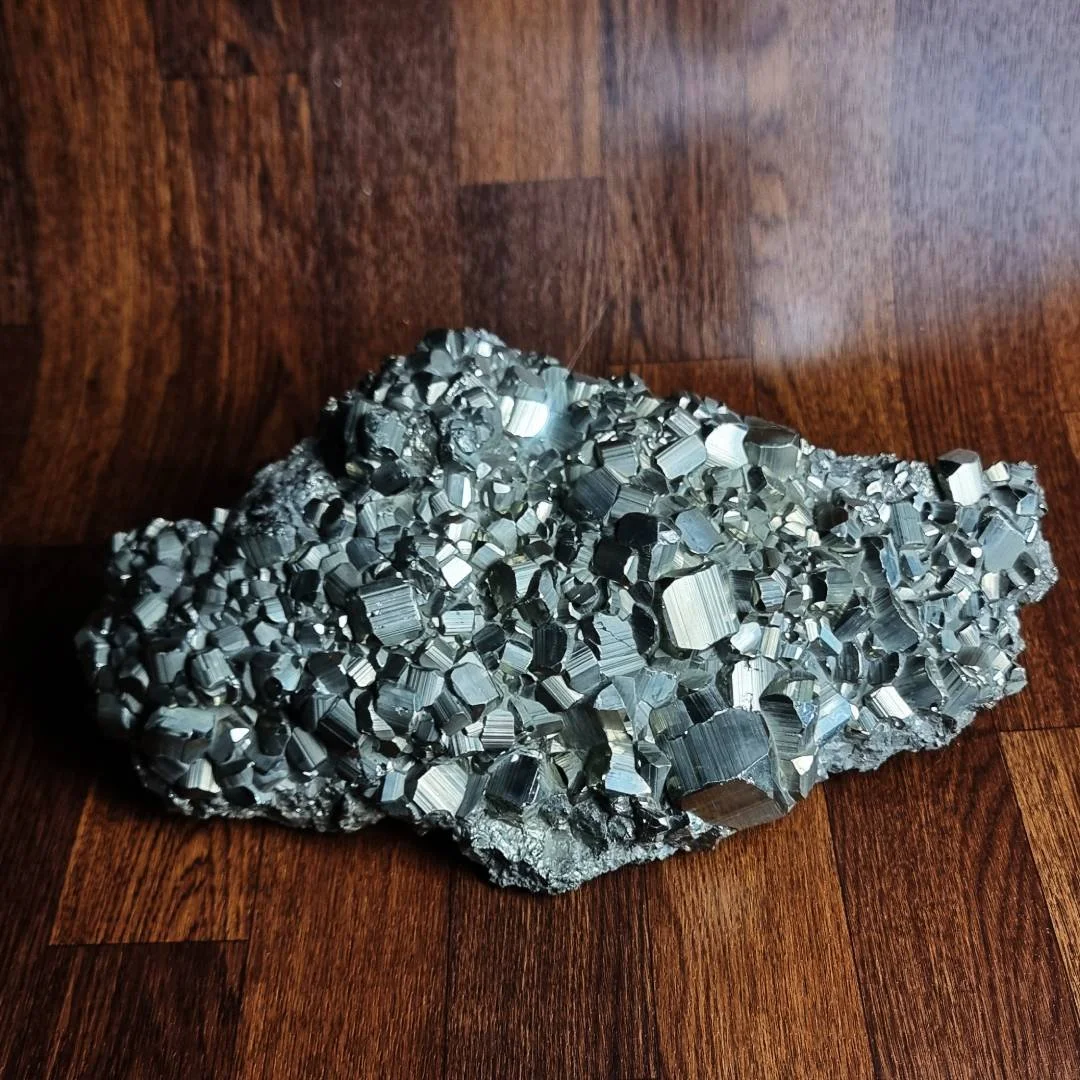 034sq Pyrit kristall kristallstufe 8.81kg.jpg