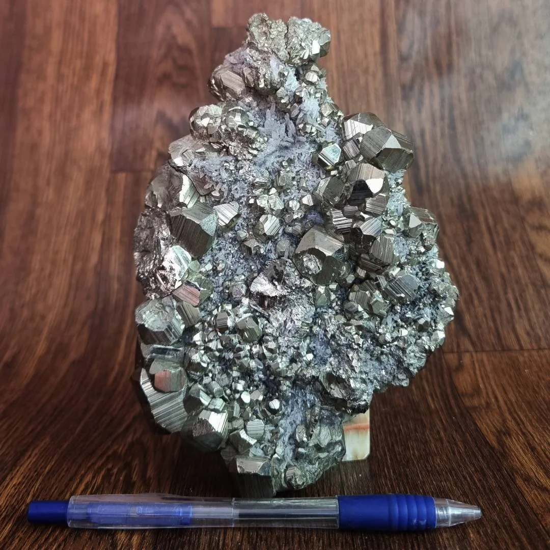 038sq pyrite and quartz crystal cluster 1.61 kg.jpg