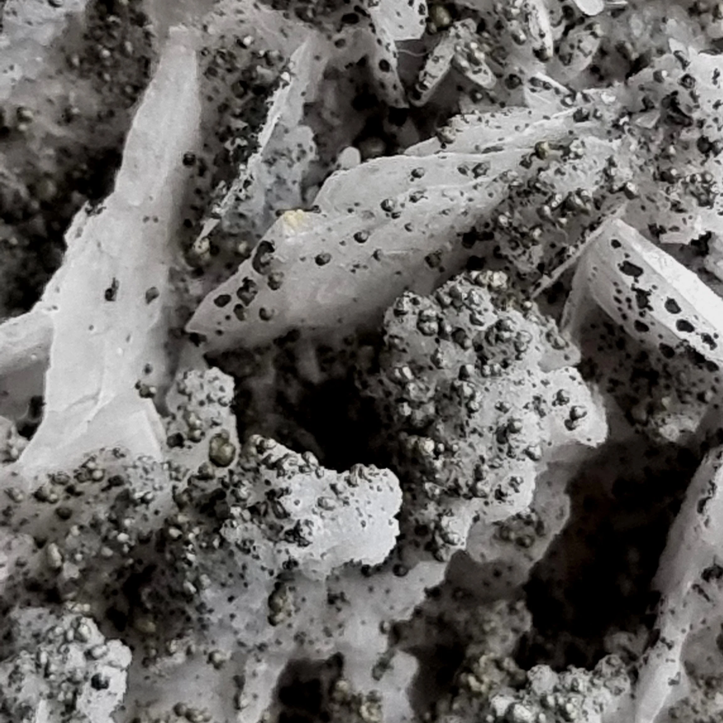 LGC-ESP036 Barite with globular tetraedrite julcani district 1 EN.jpg