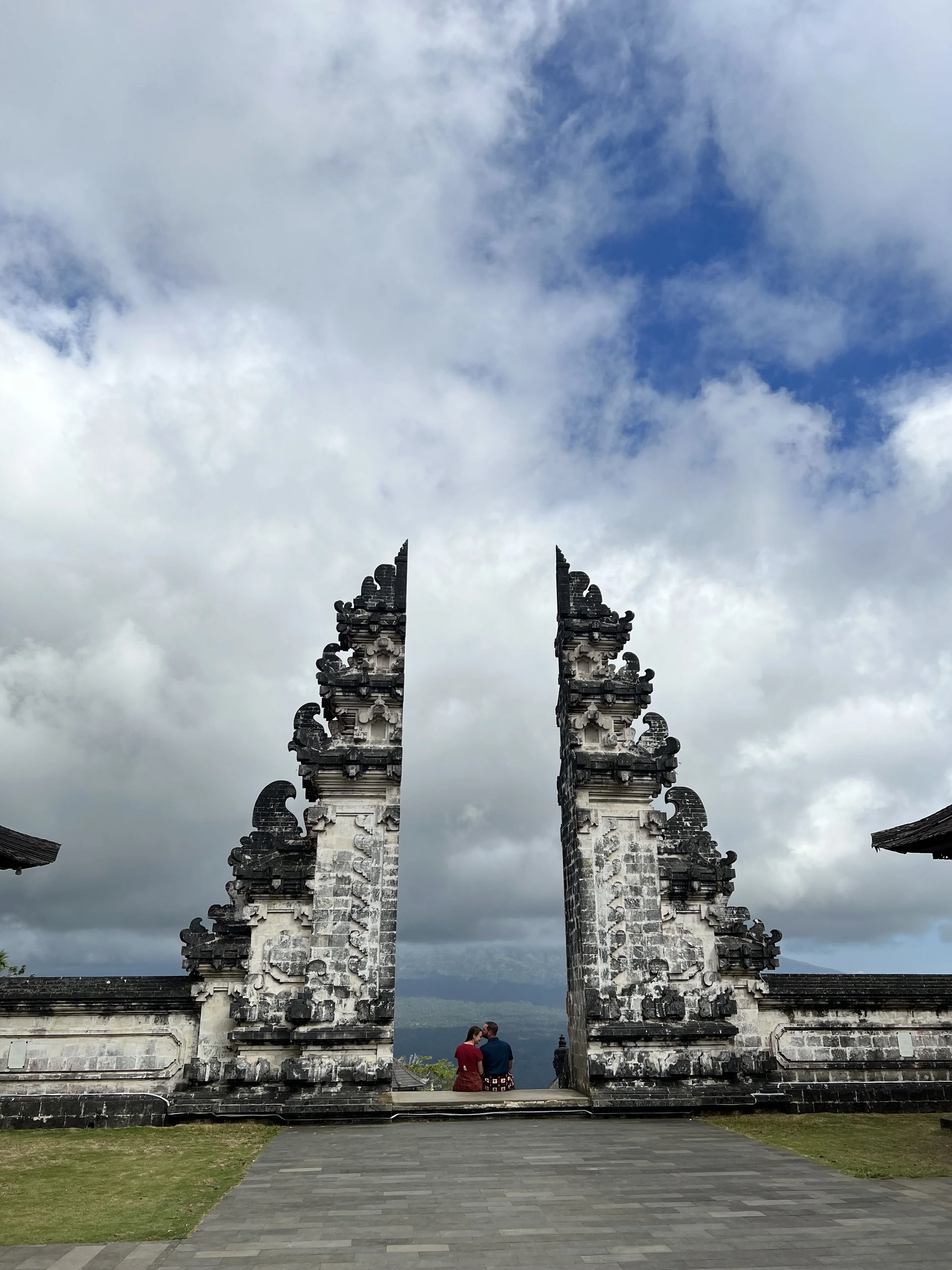 How we spent just $18 for two Business Class seats to our Honeymoon in Southeast Asia.