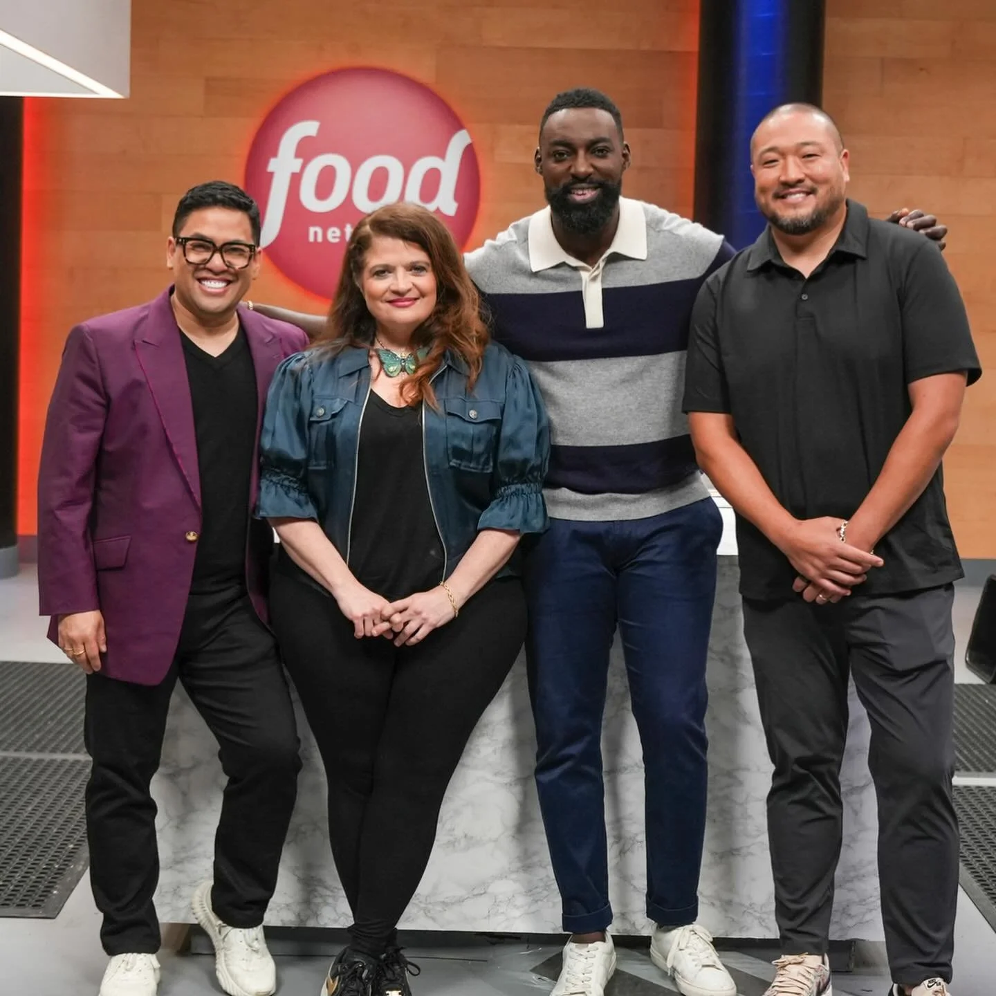 Food Network : Wildcard Kitchen
I&rsquo;d say this is a pretty cool way to start 2026 🎉 

Eric Adjepong returns to host high-stakes play and after-hours banter with Food Network&rsquo;s extended family of celebrated chefs, hosts and judges. 

Premie