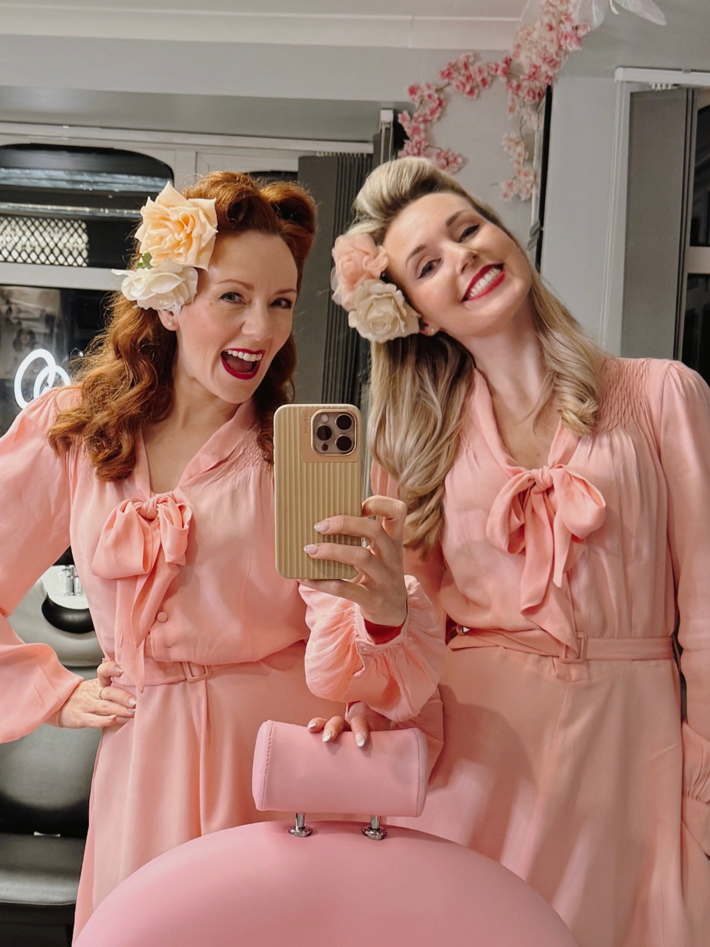 We had a super Sunday performing at the grand opening of @sallysweethearts this weekend! 🥂🌸

Such a gorgeous space and a wonderful atmosphere - so lovely to celebrate this exciting new chapter with some live vintage tunes. Wishing Sally every succe