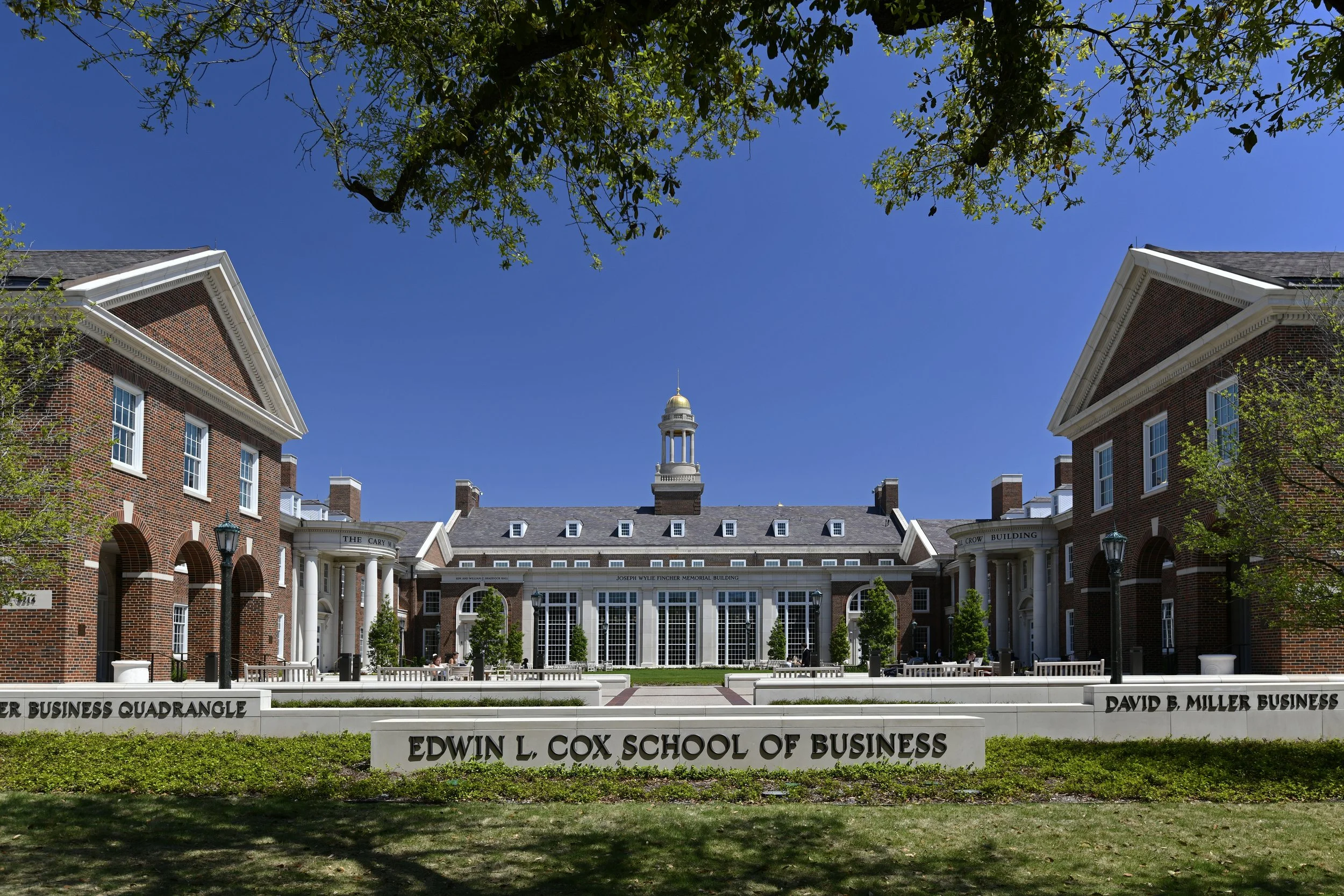 Rubber molds recreated the original architectural flourishes at the SMU Cox School of Business. A 2026 Cast Stone Excellence Awards entry.